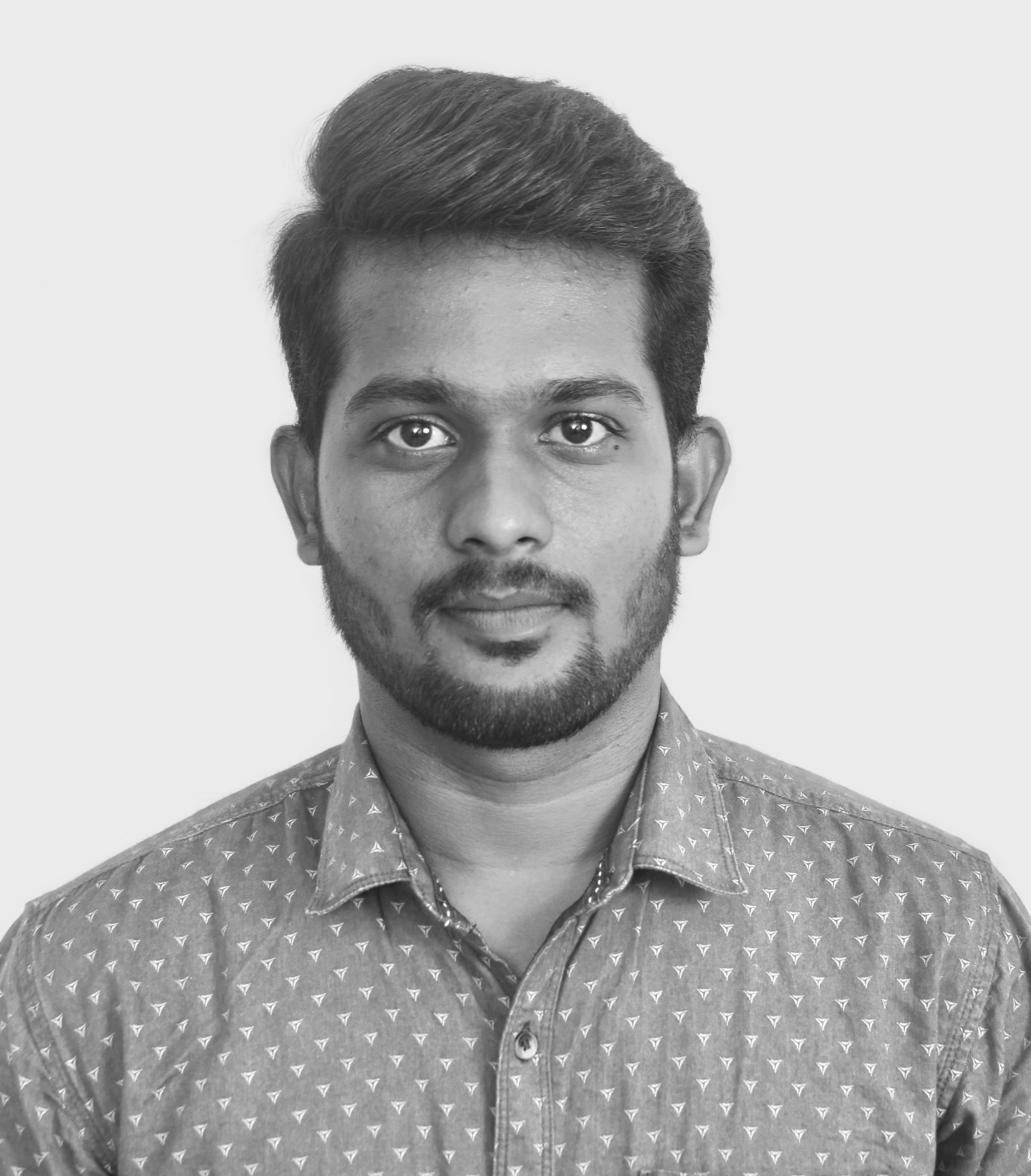 Ezhil.jpg